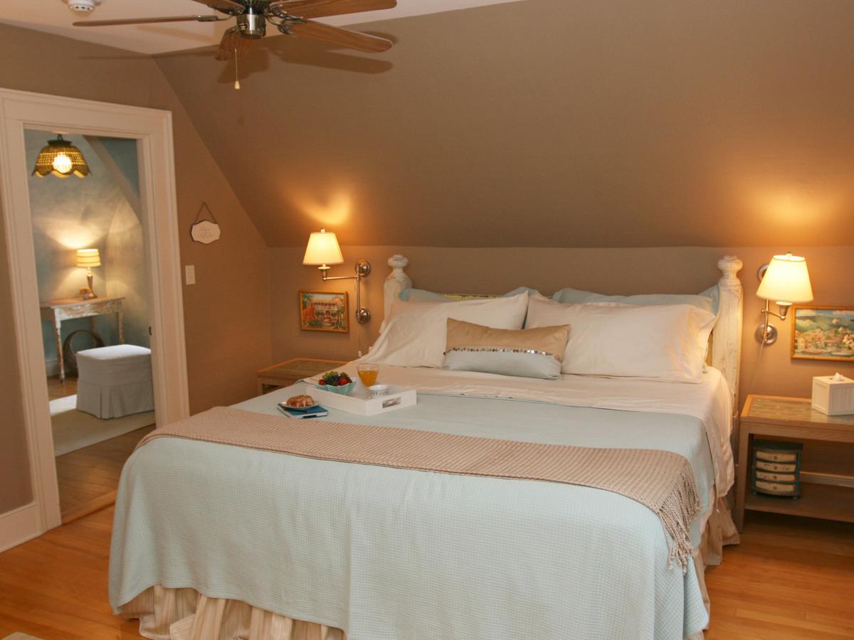 Dreamhouse Country Inn Bristol Camera foto