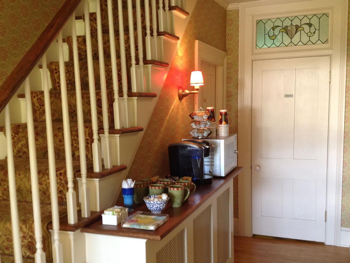 Dreamhouse Country Inn Bristol Esterno foto