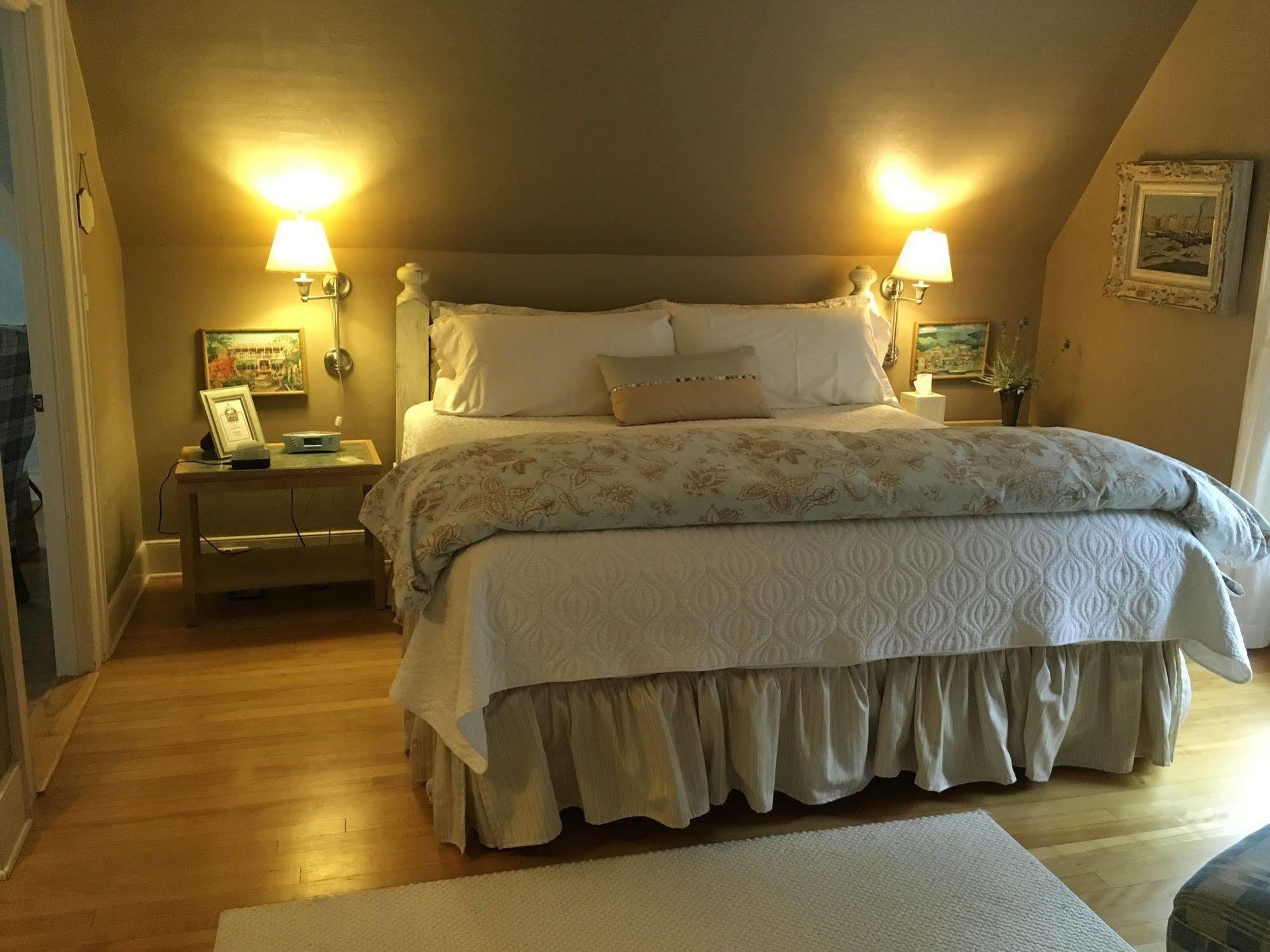 Dreamhouse Country Inn Bristol Esterno foto