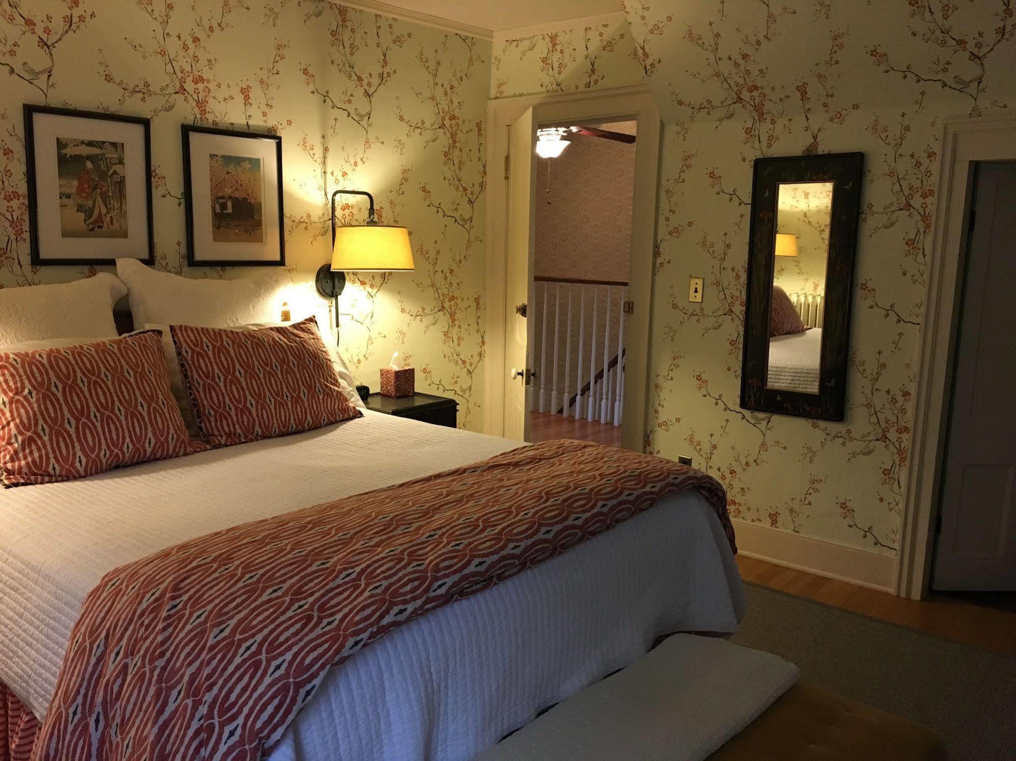 Dreamhouse Country Inn Bristol Esterno foto